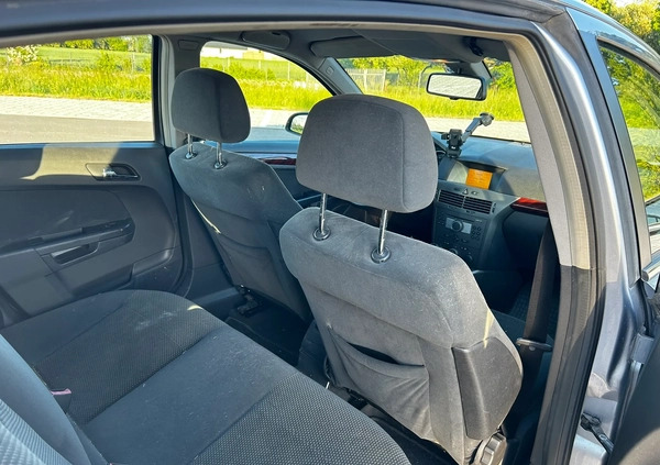 Opel Astra cena 12900 przebieg: 247621, rok produkcji 2004 z Barczewo małe 121